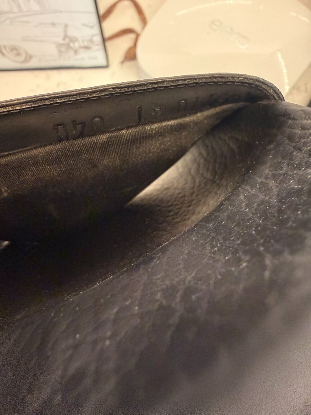 Gucci Black Leather Uppers White GG Slides - Picture 4 of 4